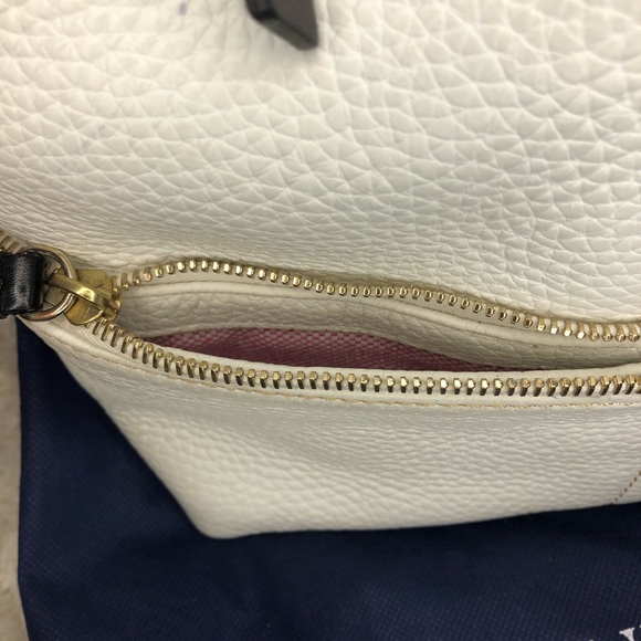DOONEY & BOURKE SMALL ZIPPER POCKET SAC - Picture 6 of 13